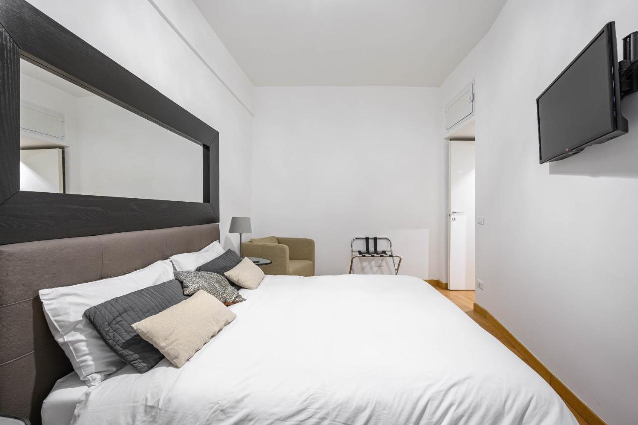 Navona & Pantheon Cozy Apartment ローマ エクステリア 写真