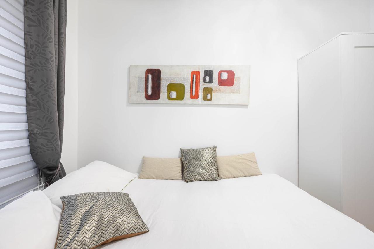 Navona & Pantheon Cozy Apartment ローマ エクステリア 写真